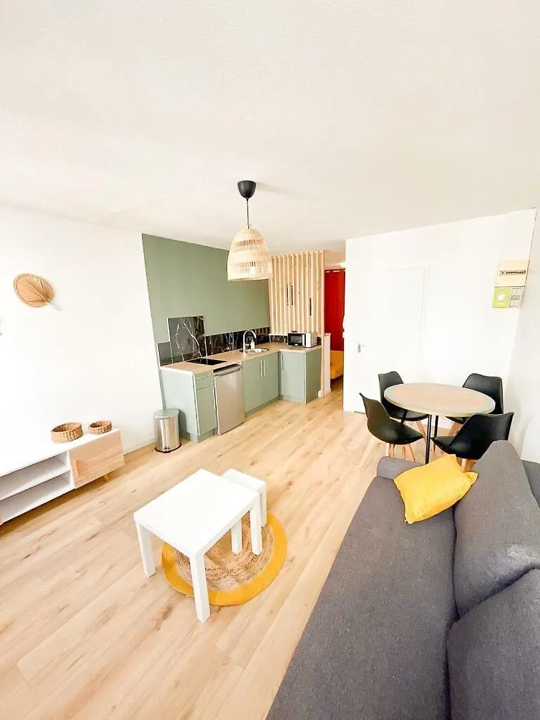 Studio Au Coeur De Toulon Apartment