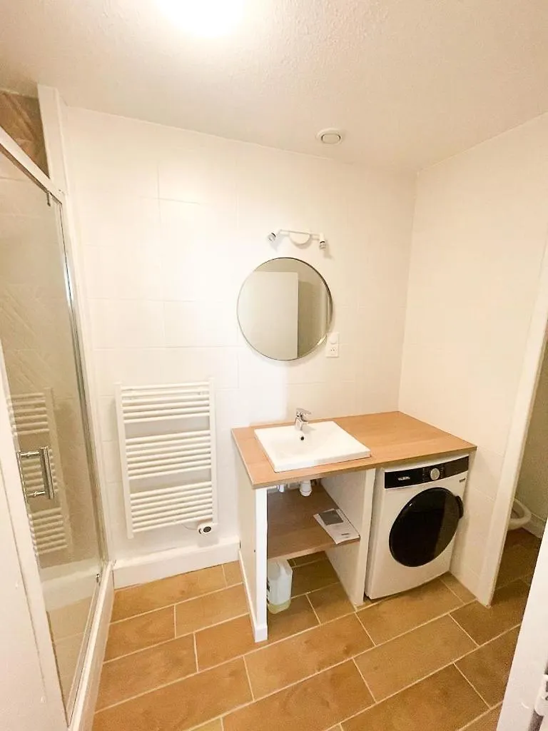 Appartement Studio Au Coeur De Toulon